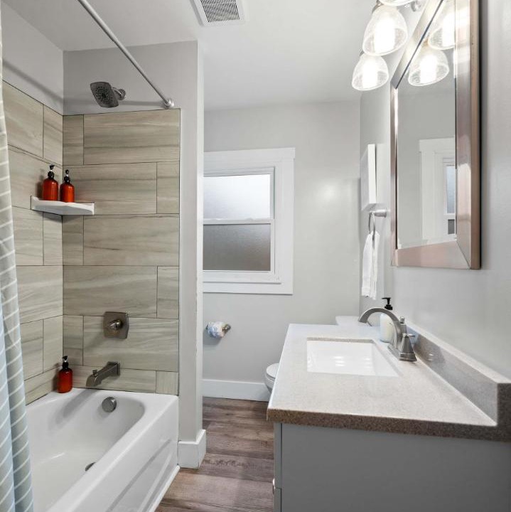 Photo of Bathroom in Dry Ridge