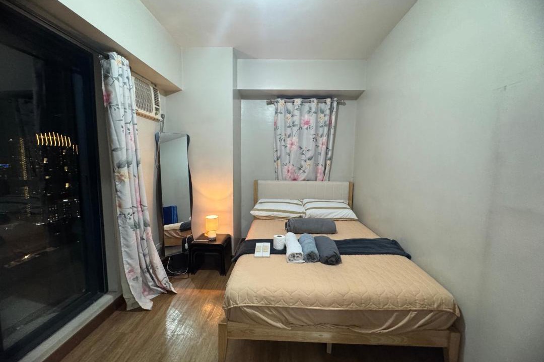 Photo of Bedroom in Highway Hills