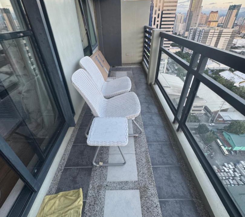 Photo of Patio Balcony in Highway Hills