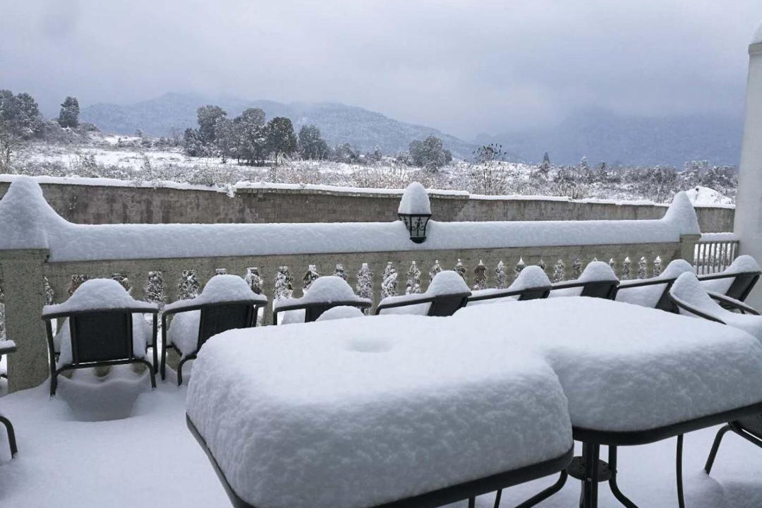 Photo of Patio Balcony in Wulingyuan