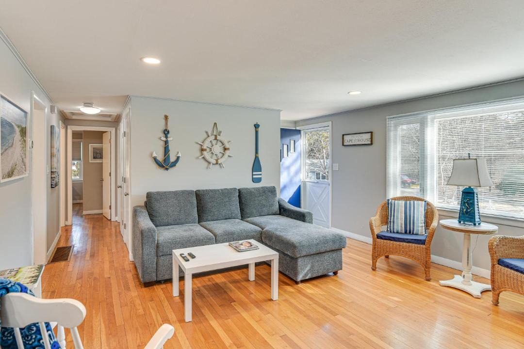 Photo of Others in West Hyannisport