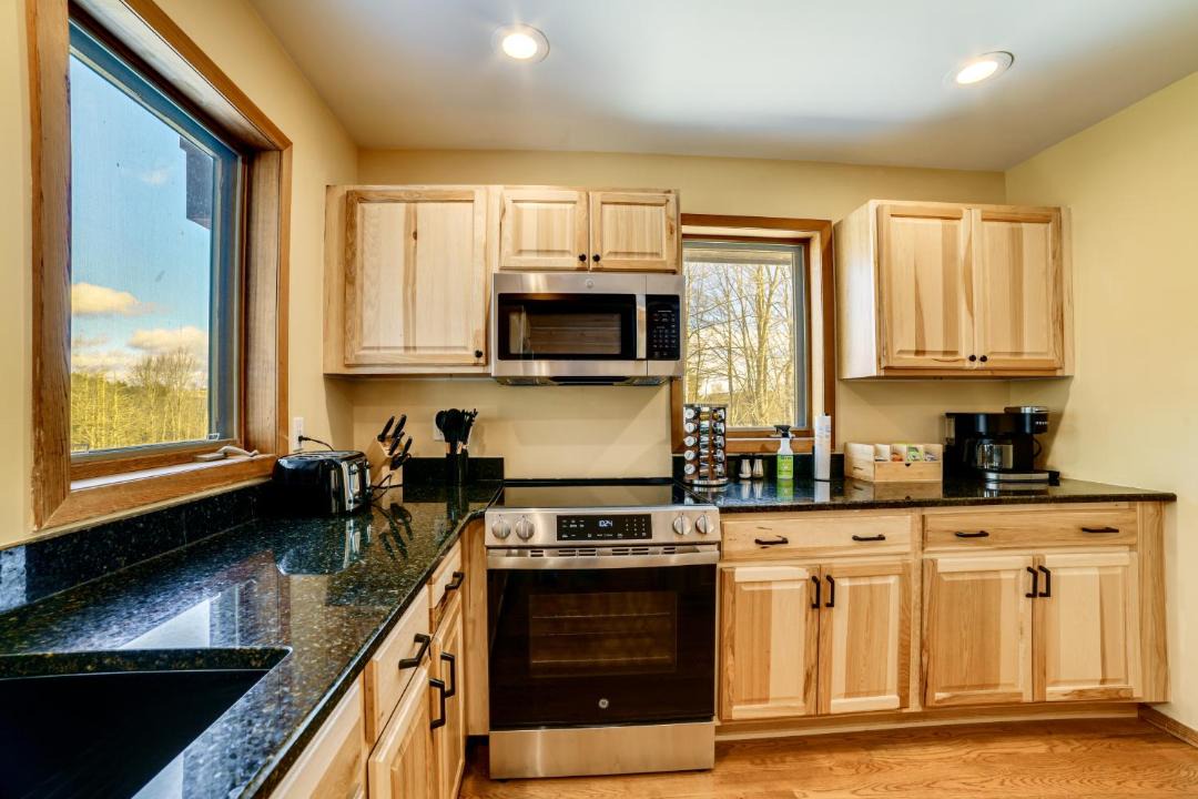 Photo of Kitchen in Thompson