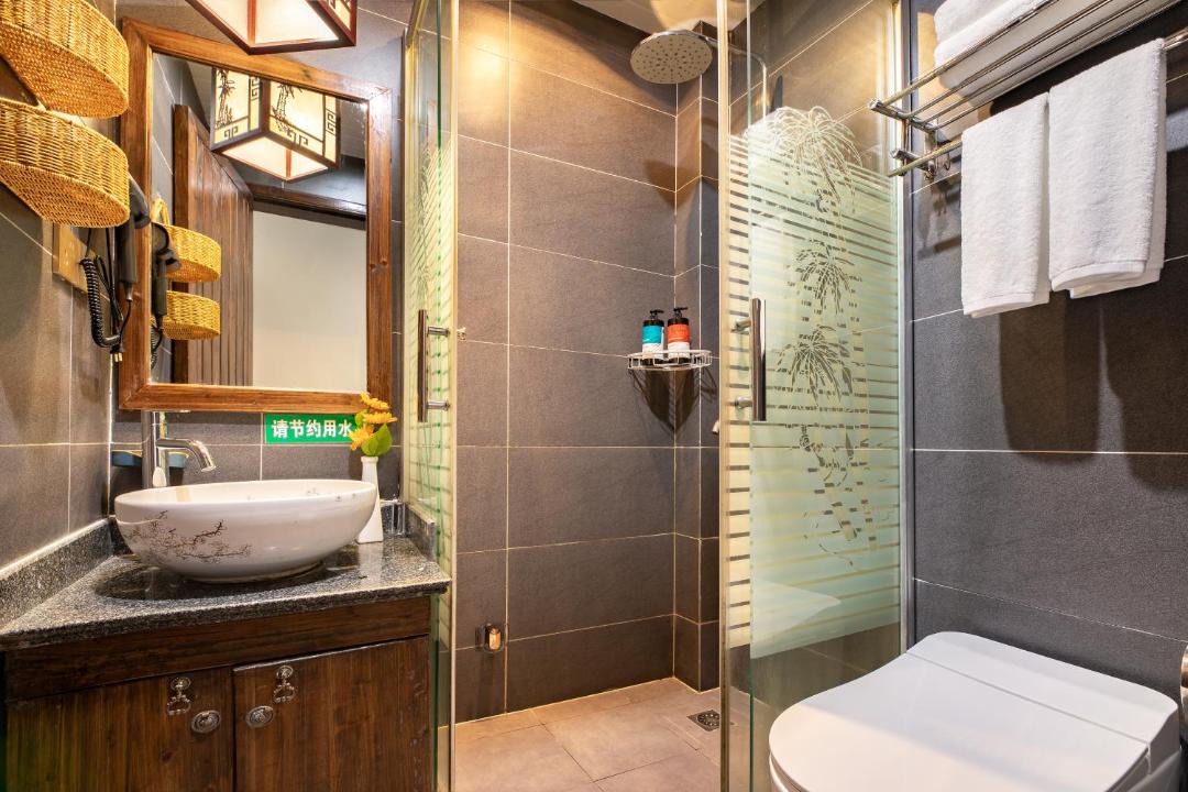 Photo of Bathroom in Tunxi