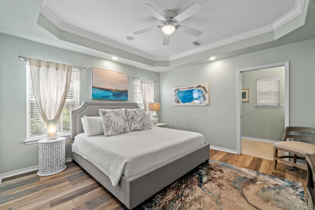 Photo of Bedroom in Avalon Beach Estates
