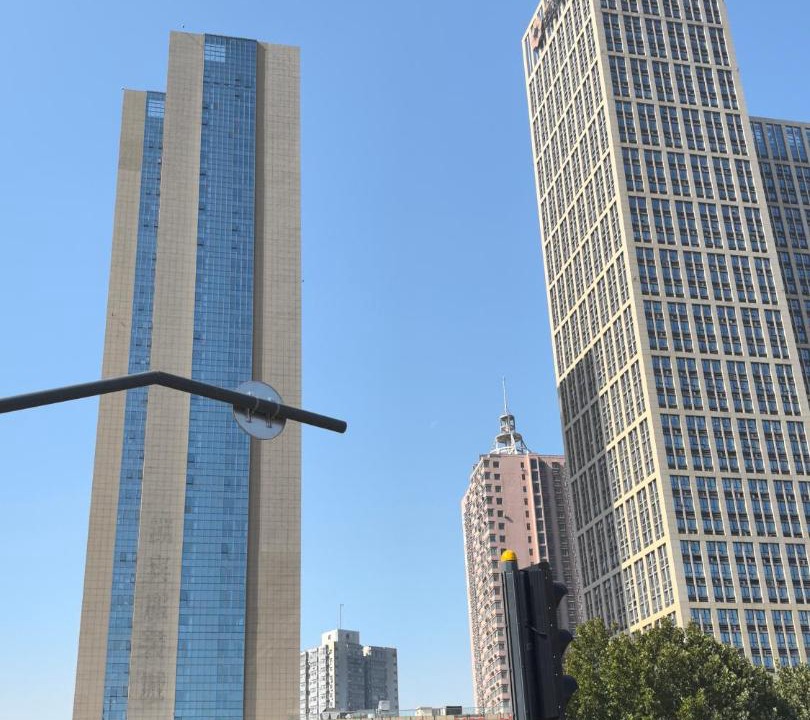 Photo of Buildings in Erqi District