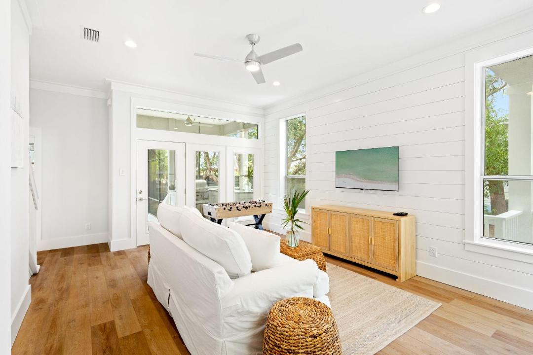 Photo of Others in White's Gulfview