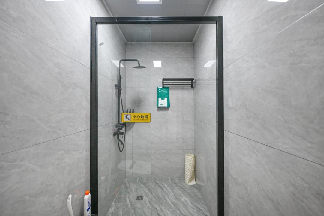 Photo of Bathroom in Huairou
