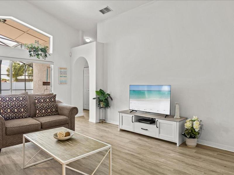 Photo of Livingroom in Indian Point