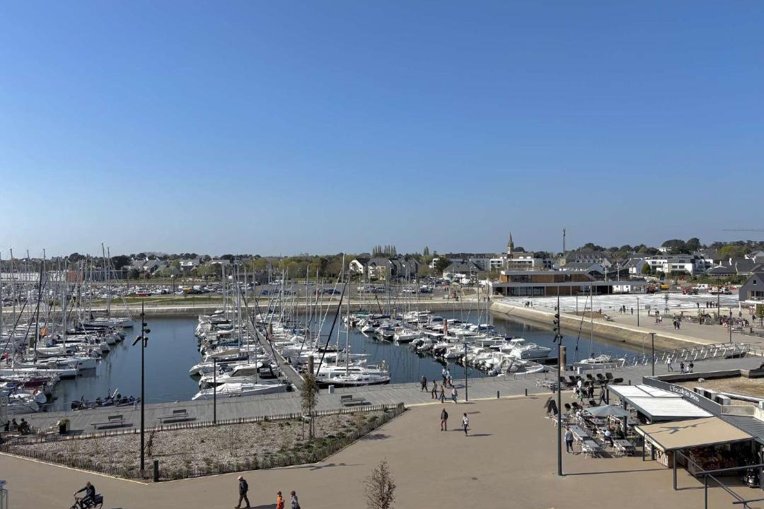 Photo of Others in Arzon
