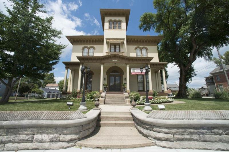 Photo of Others in New Albany