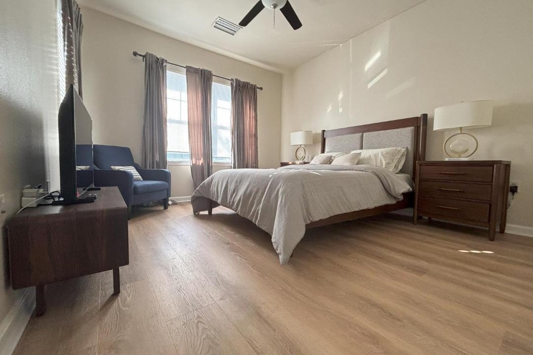 Photo of Bedroom in OakLeaf Plantation