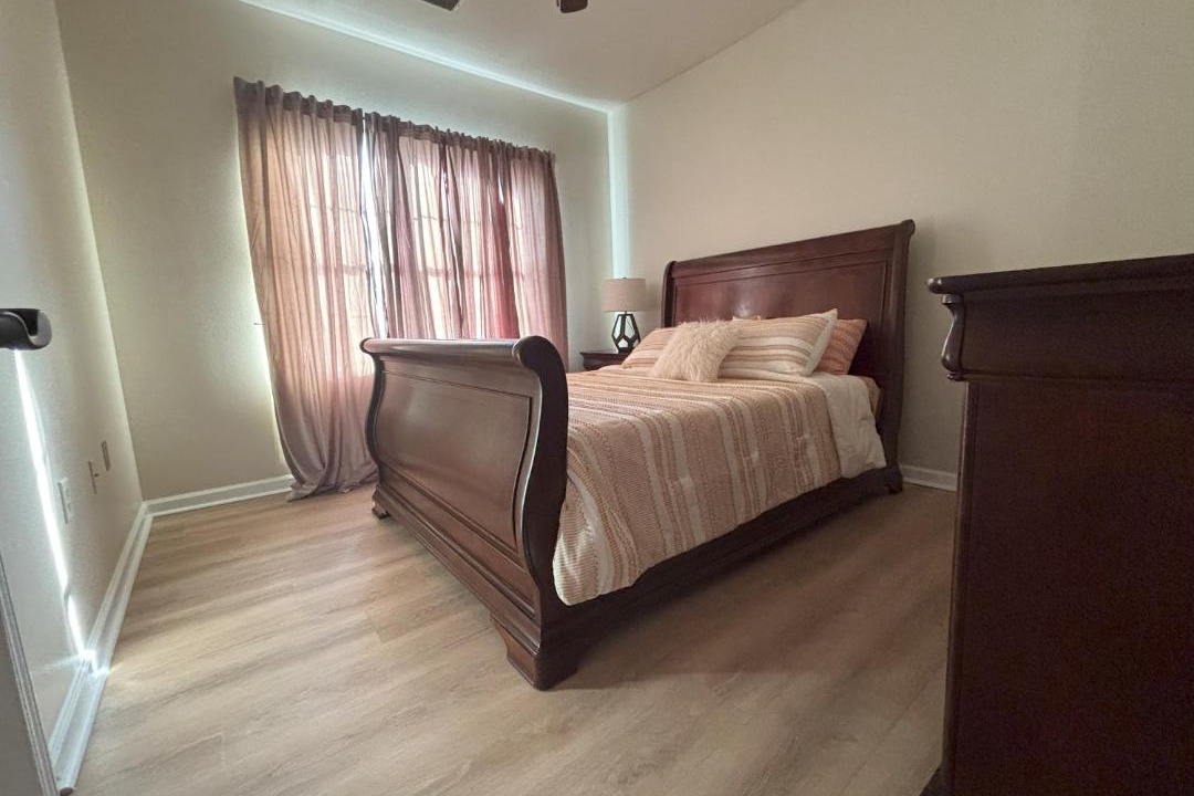 Photo of Bedroom in OakLeaf Plantation