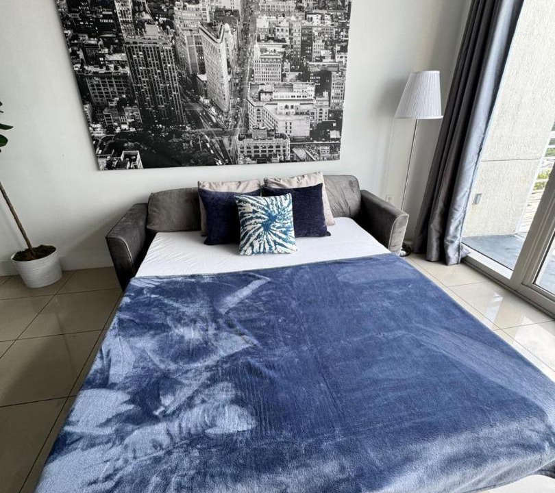 Photo of Bedroom in Midtown