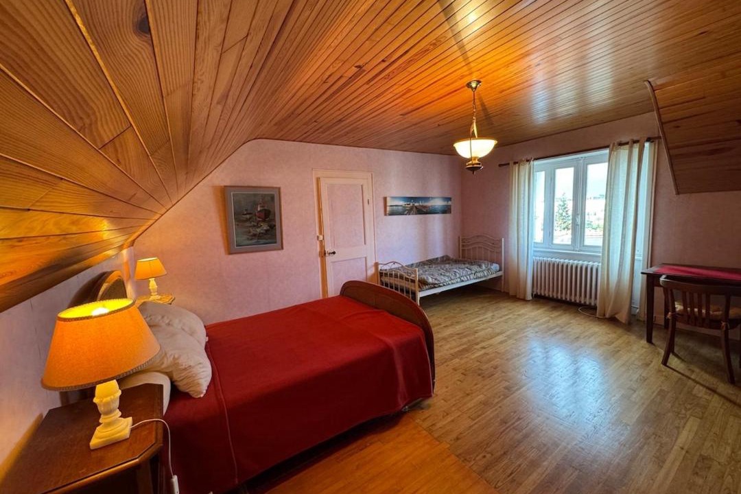 Photo of Bedroom in Treffiagat