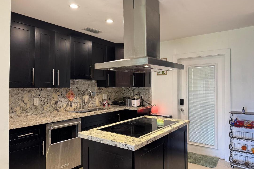 Photo of Kitchen in Davie