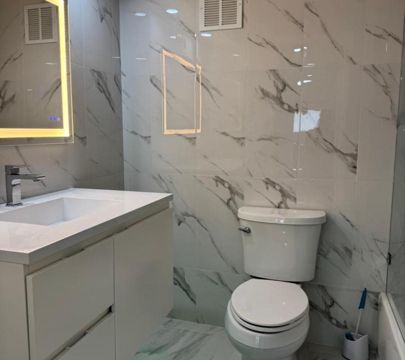 Photo of Bathroom in Davie