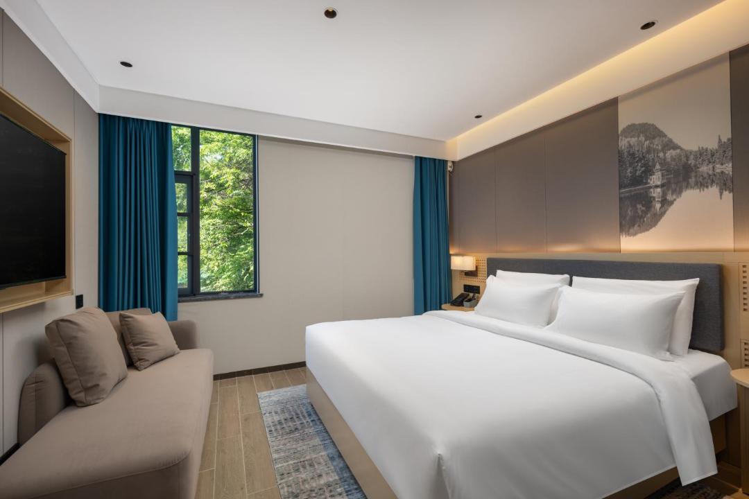Photo of Bedroom in Lushan