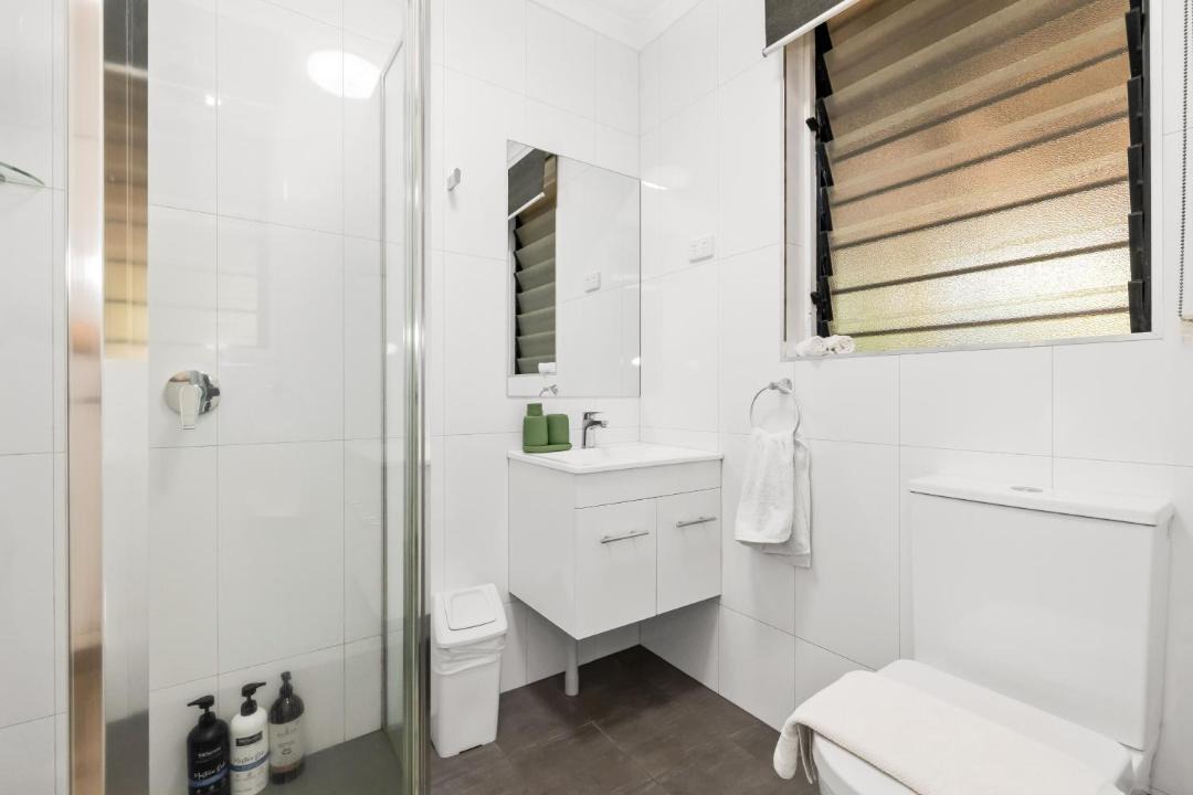 Photo of Bathroom in Jingili