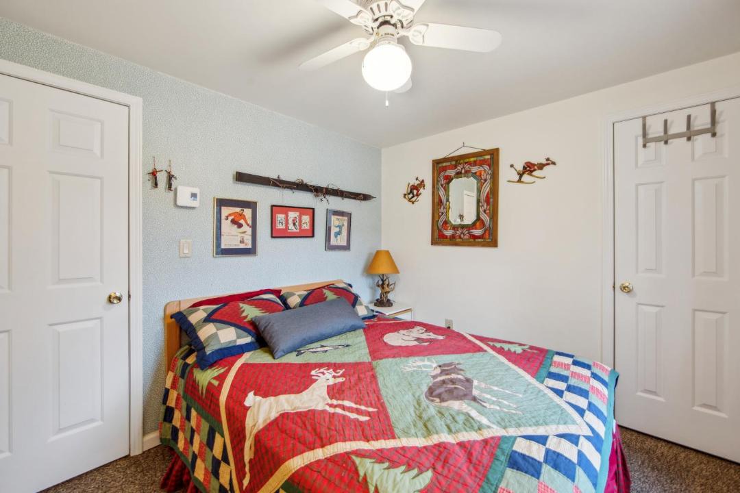 Photo of Bedroom in North Creek