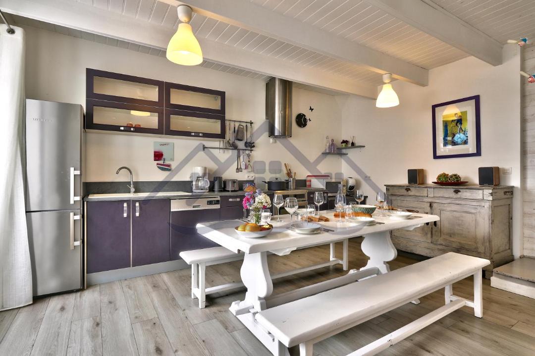 Photo of Kitchen in Treffiagat
