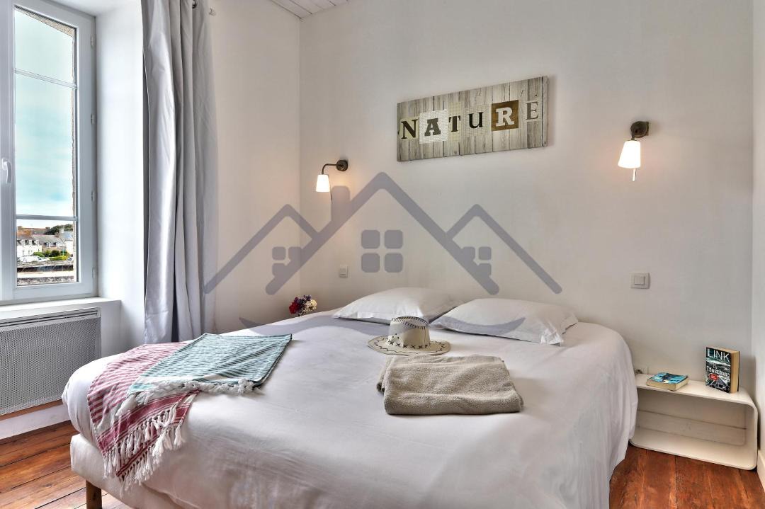 Photo of Bedroom in Treffiagat