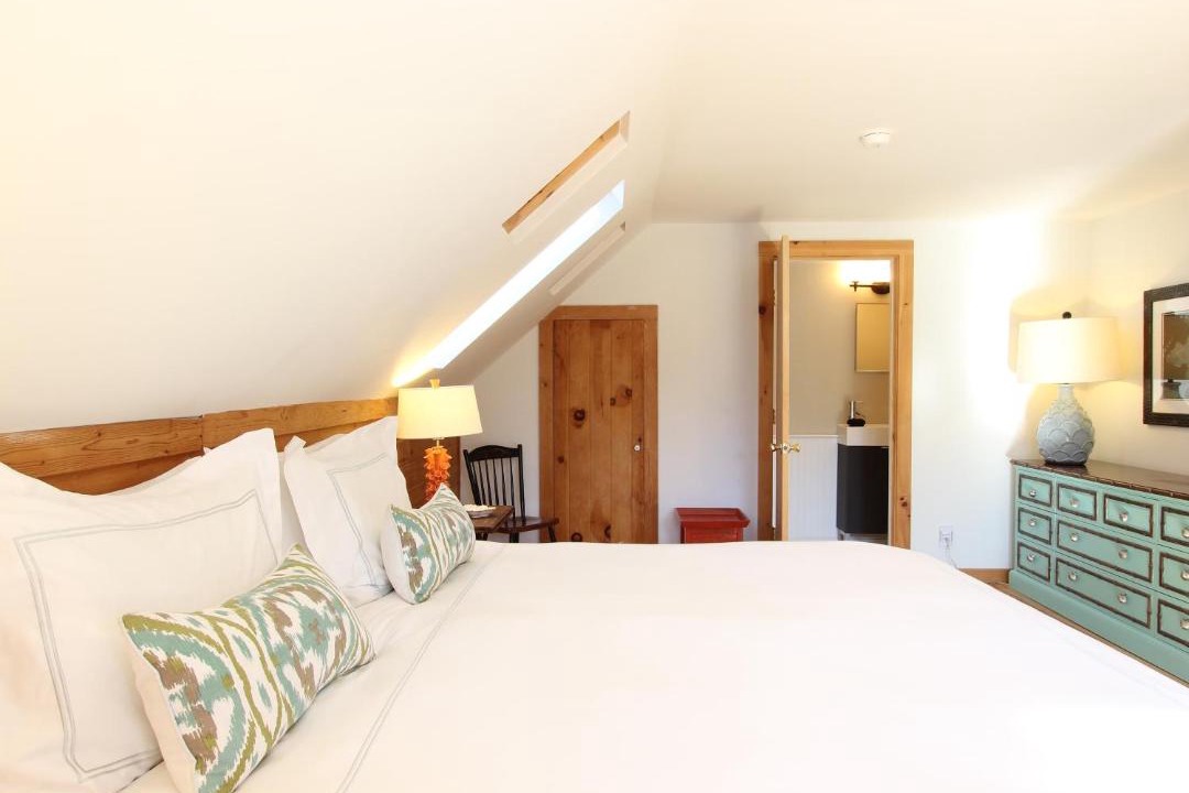 Photo of Bedroom in Vineyard Haven