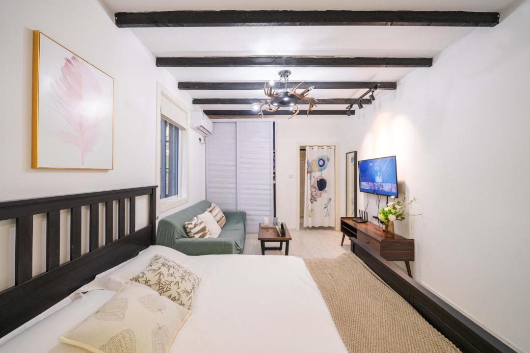 Photo of Bedroom in Xujiahui