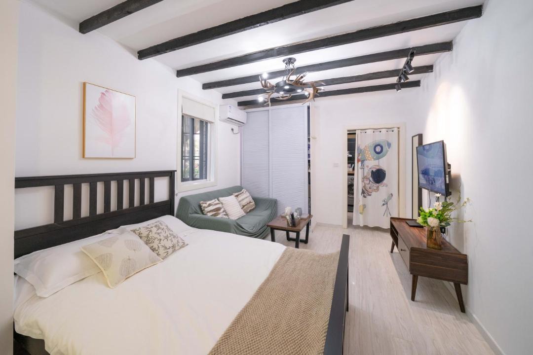 Photo of Bedroom in Xujiahui