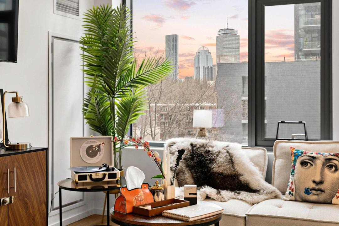 Photo of Livingroom in Shawmut