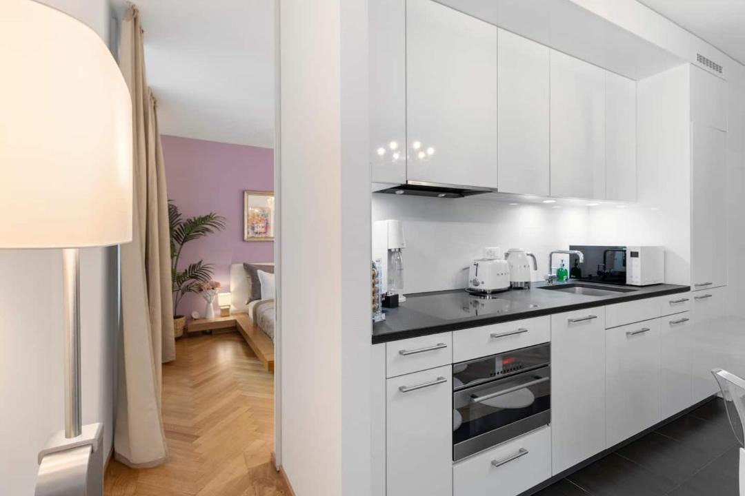 Photo of Kitchen in Center