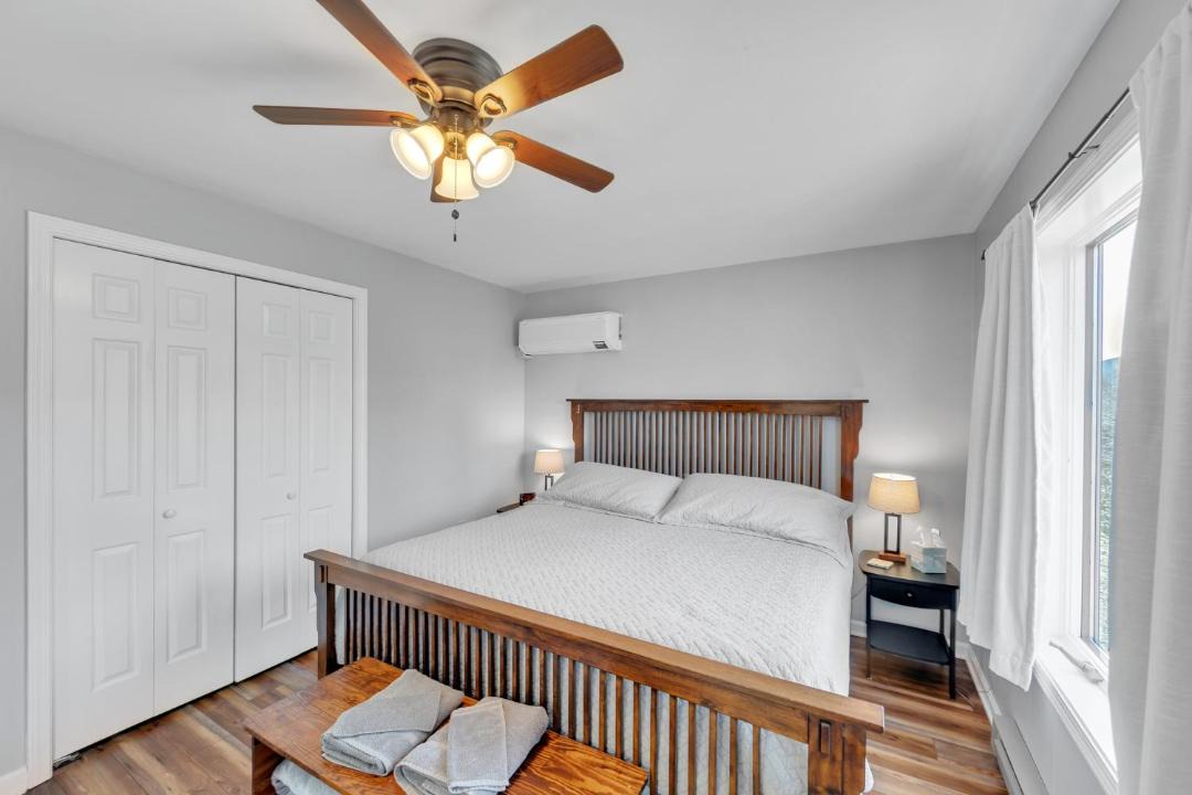 Photo of Bedroom in North Creek
