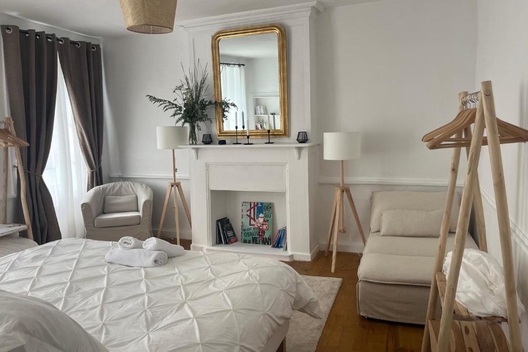Photo of Bedroom in Treguier
