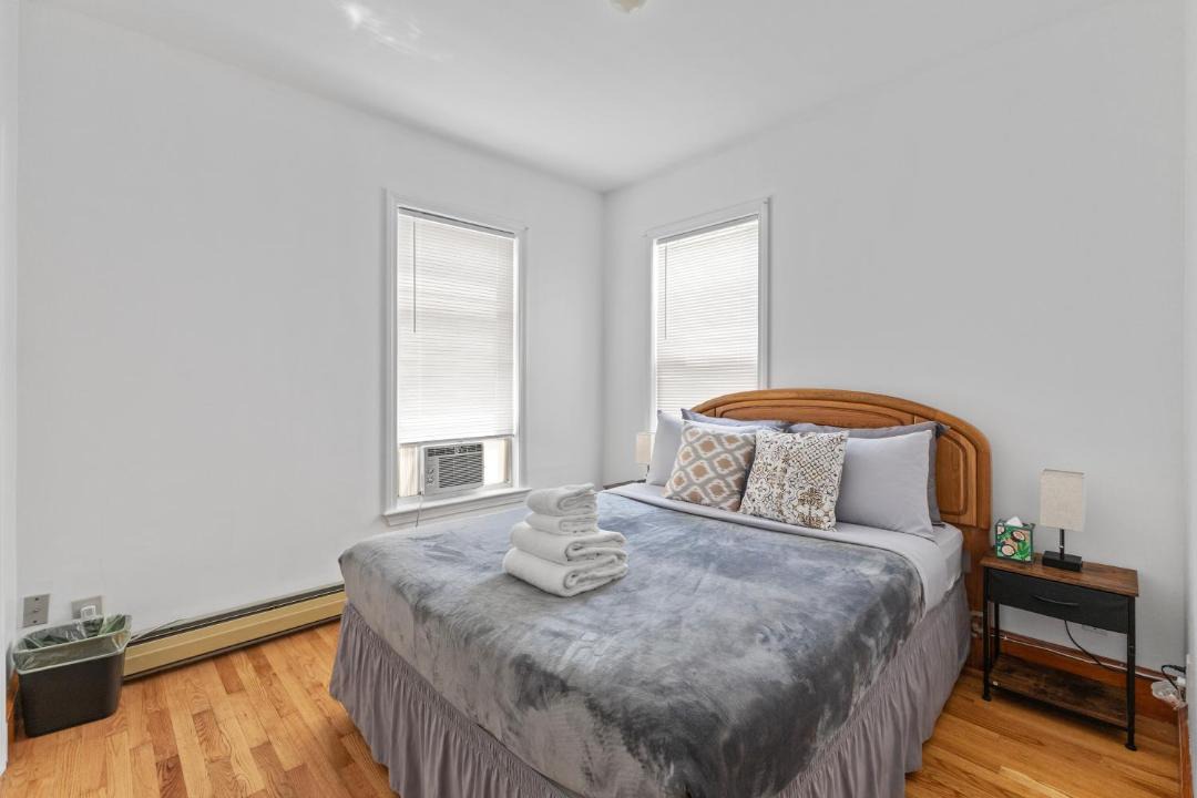 Photo of Bedroom in Malden