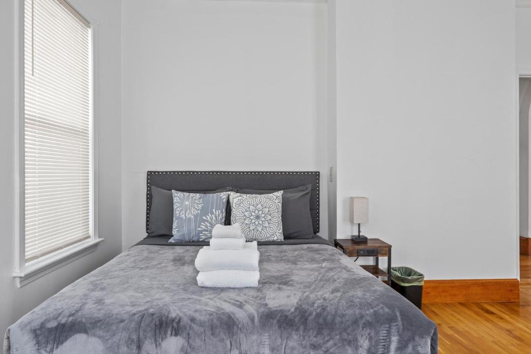 Photo of Bedroom in Malden