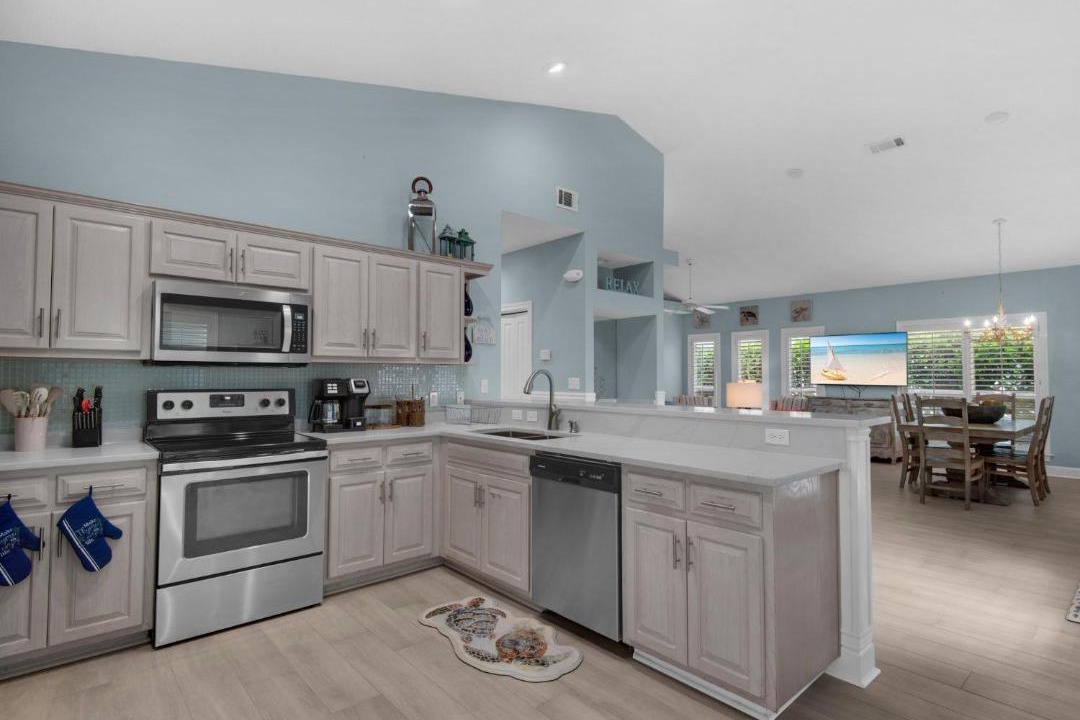 Photo of Kitchen in Crystal Shores
