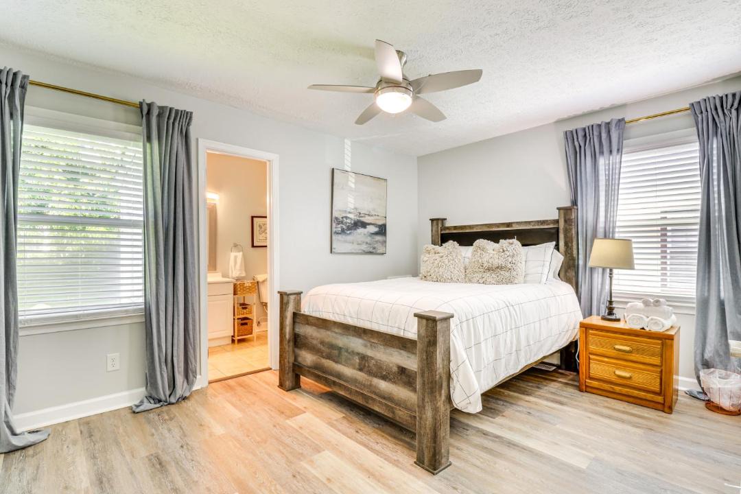 Photo of Bedroom in Newport News