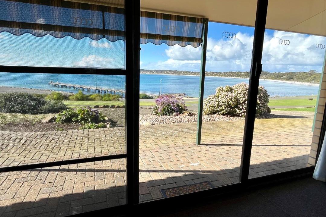 Photo of Others in Emu Bay