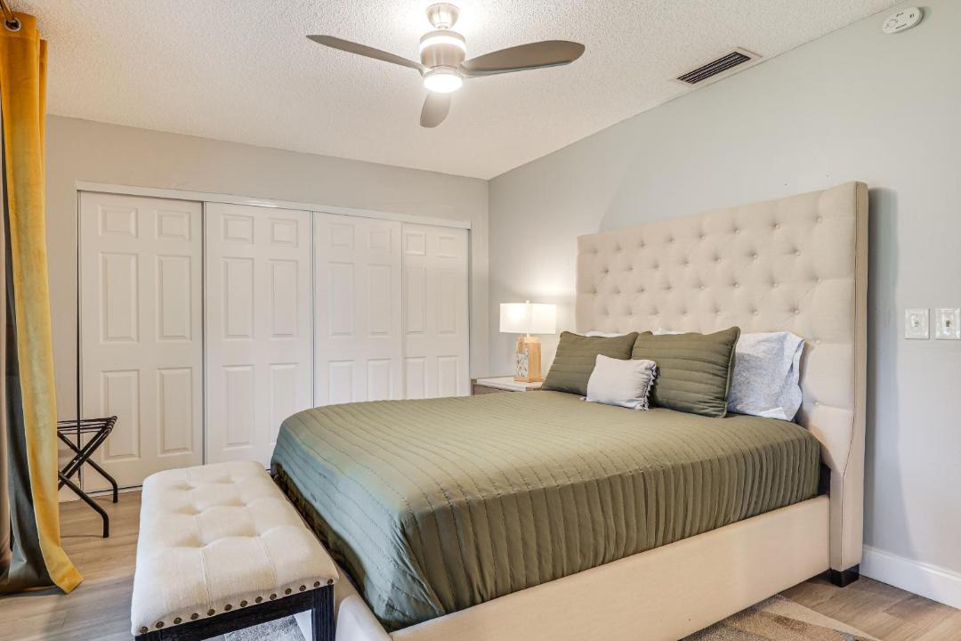 Photo of Bedroom in Sunrise