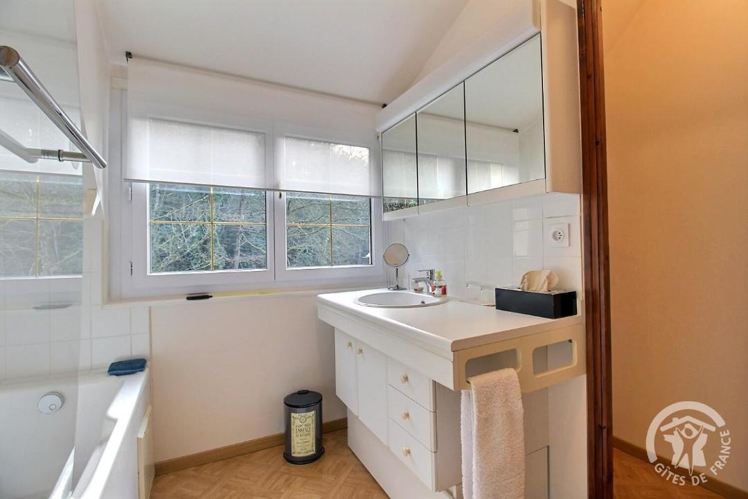 Photo of Bathroom in Begard
