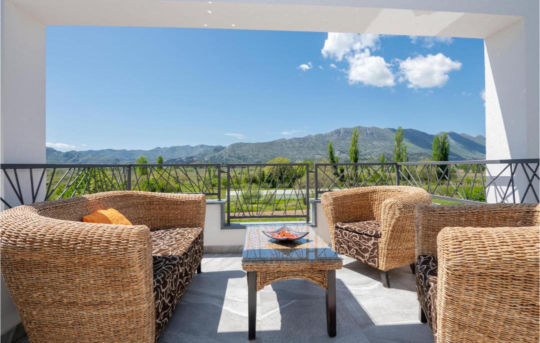 Photo of Patio Balcony in Veliki Prolog