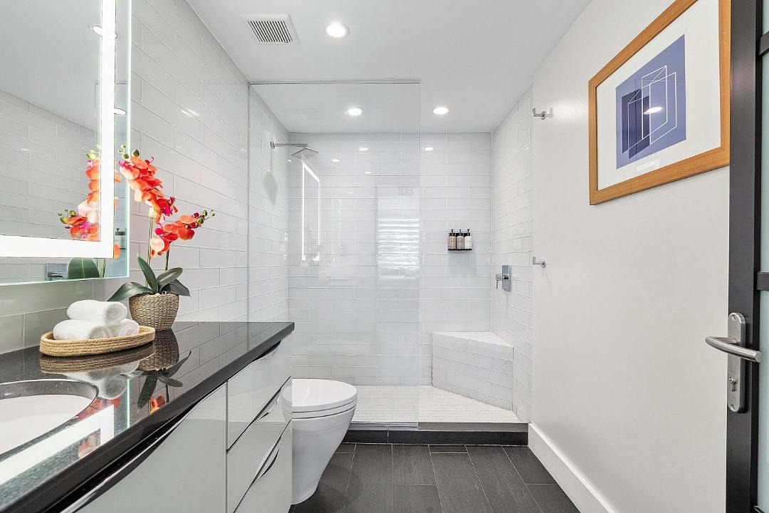 Photo of Bathroom in Coconut Grove