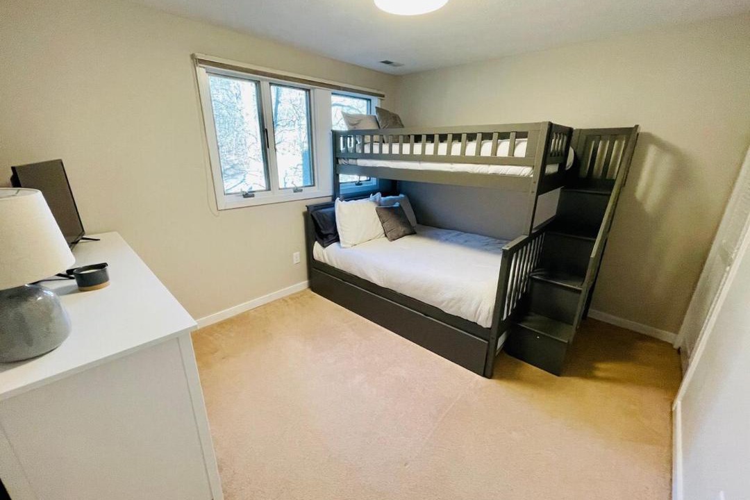 Photo of Bedroom in Wintergreen