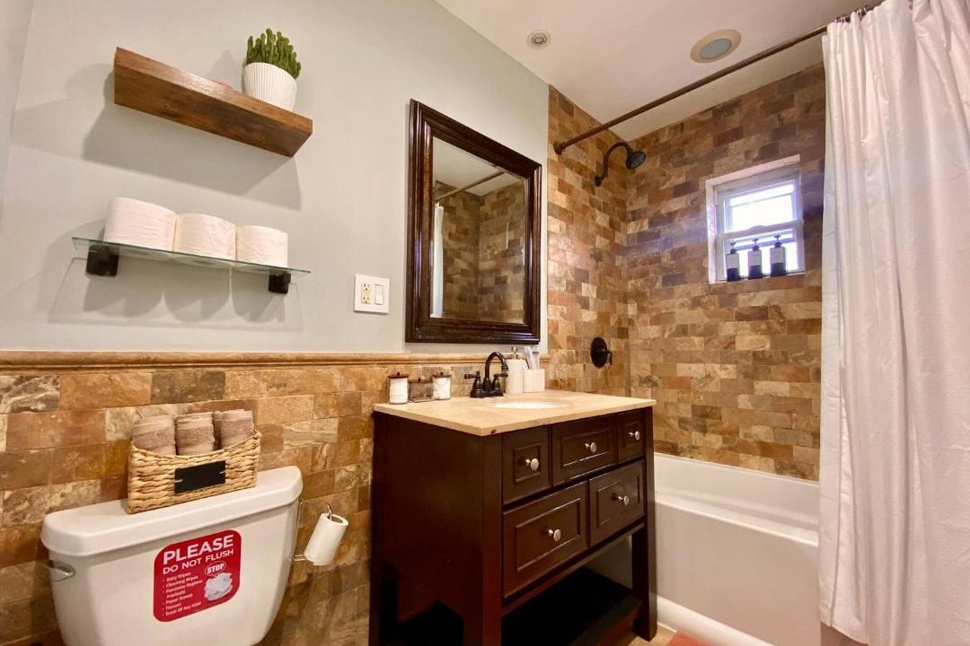 Photo of Bathroom in The Heights