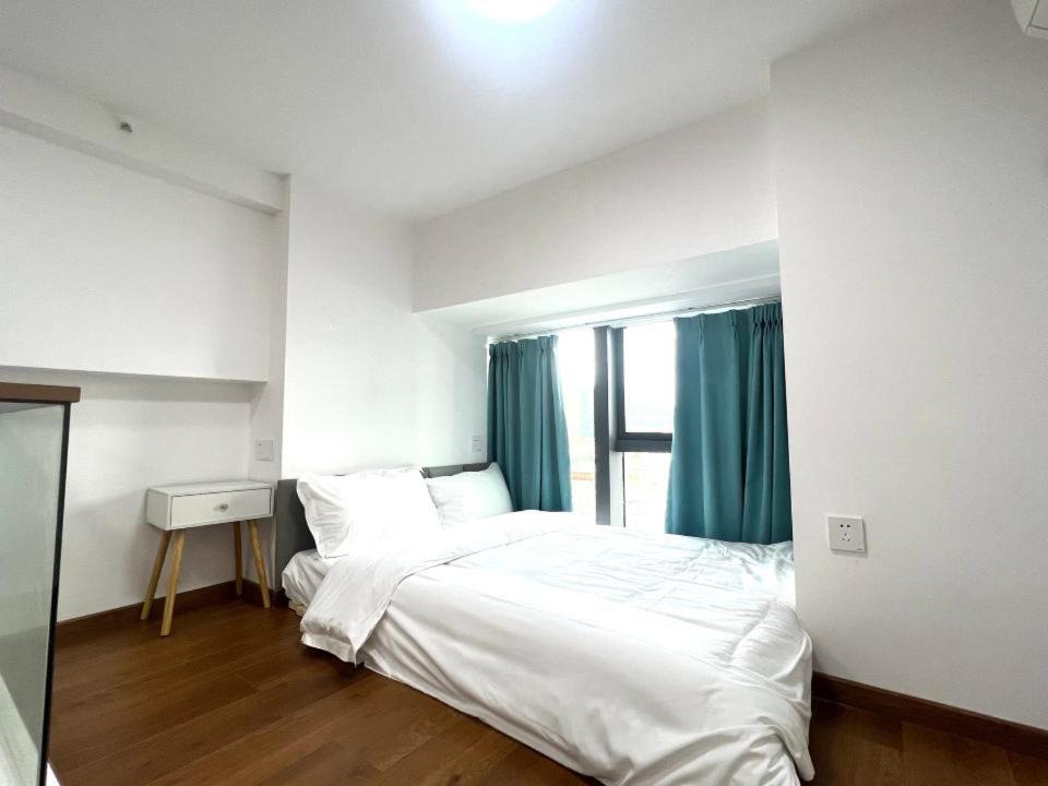 Photo of Bedroom in Luohu