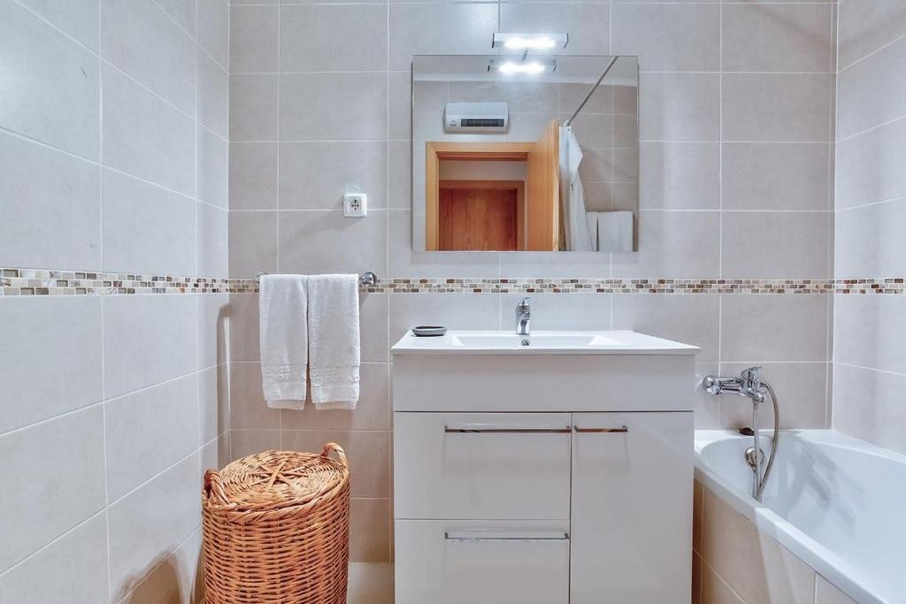 Photo of Bathroom in Carvoeiro