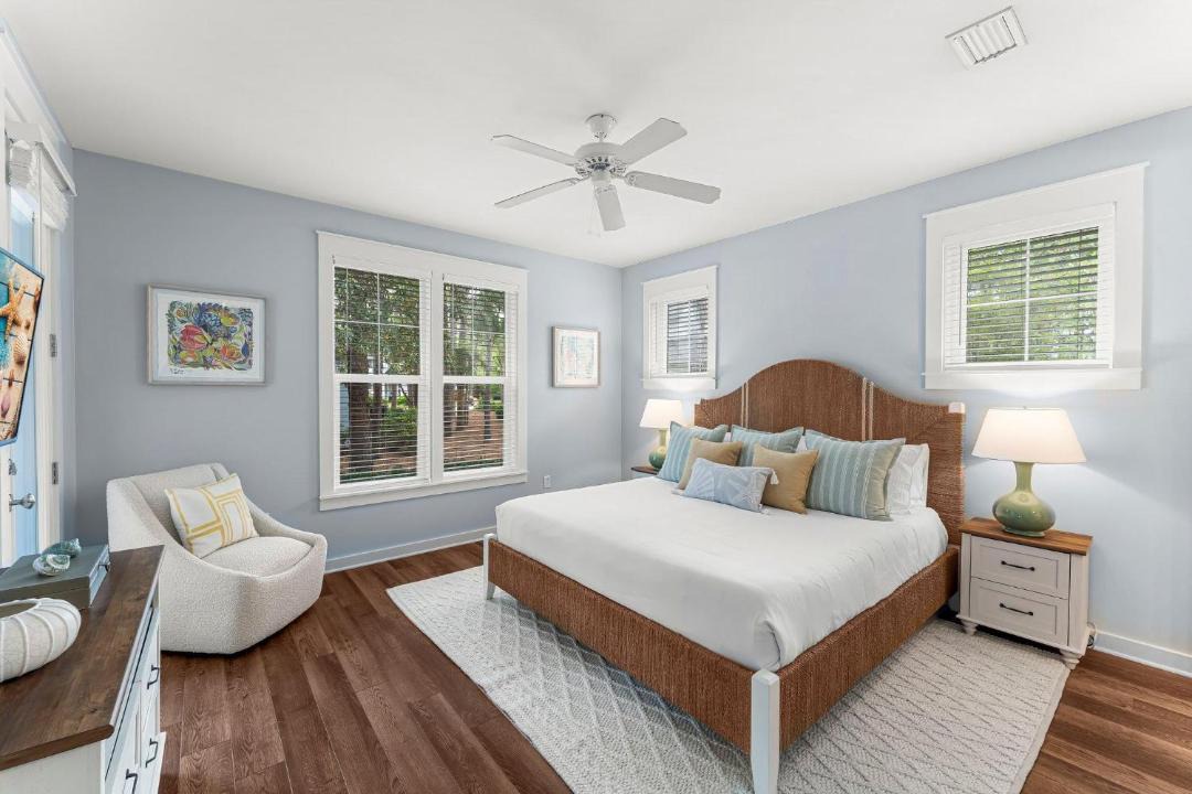 Photo of Bedroom in Laurel Grove