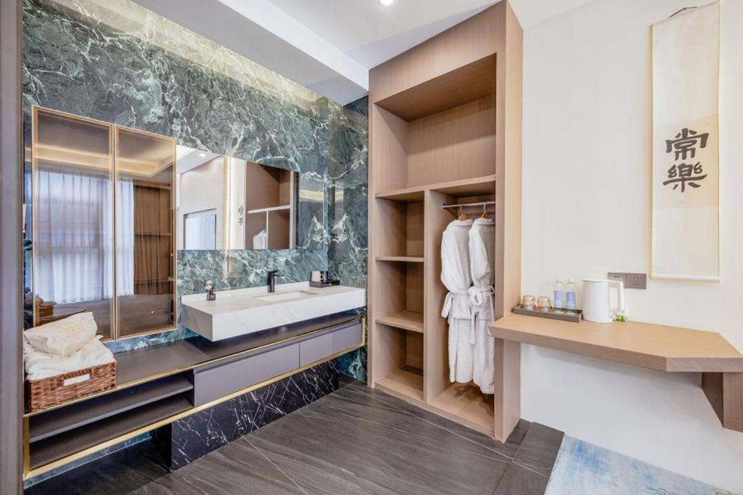 Photo of Bathroom in Dujiangyan