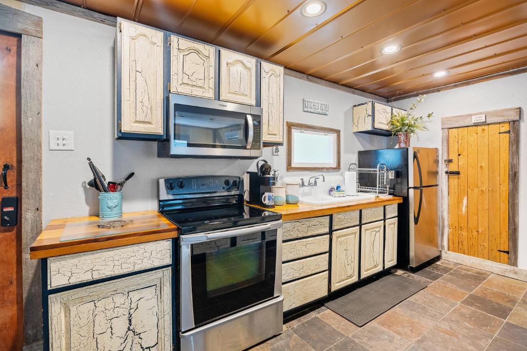 Photo of Kitchen in Charles City