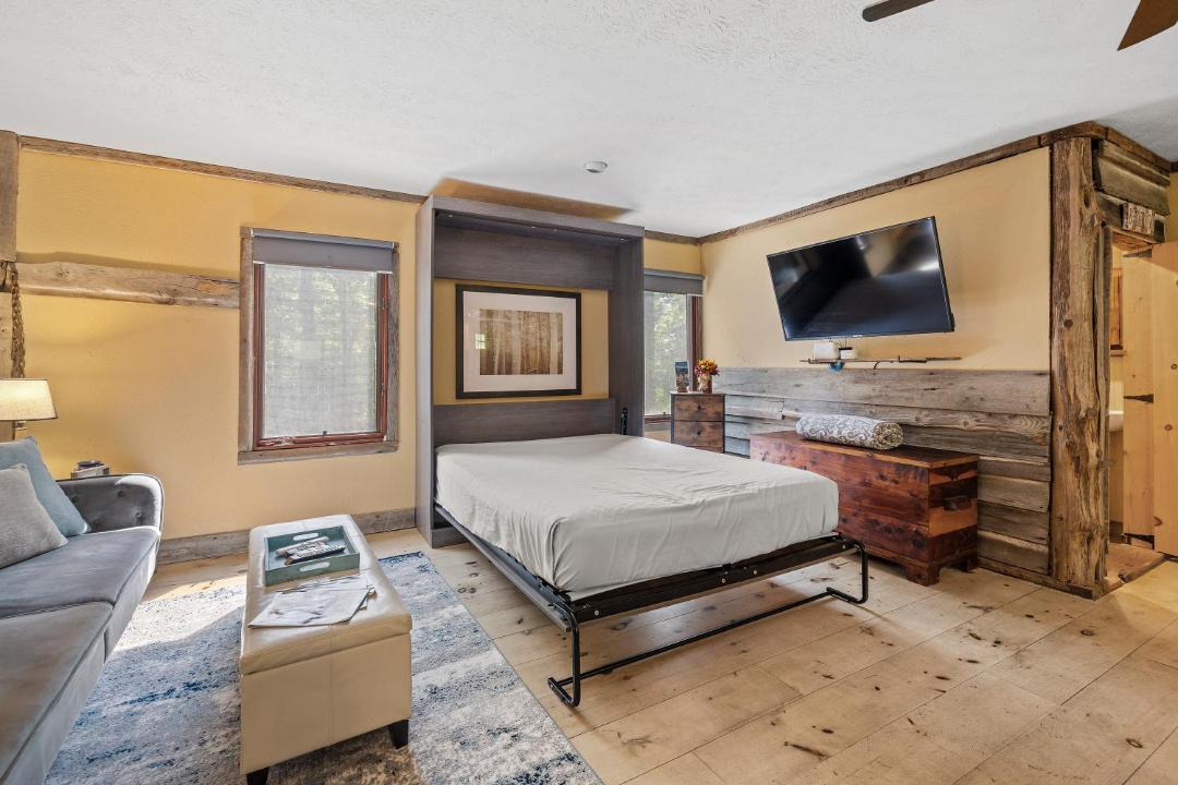 Photo of Bedroom in Charles City