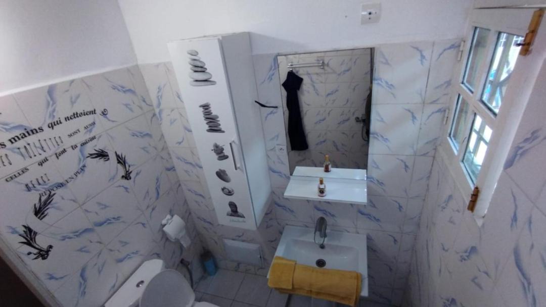 Photo of Bathroom in Cuvette